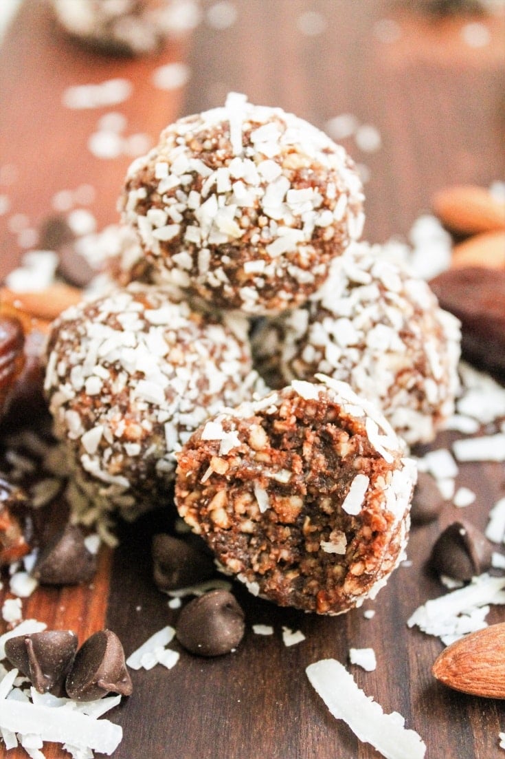 No Bake Chocolate Coconut Date Balls - Snack Recipe