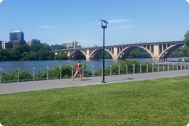 running on the georgetown waterfront