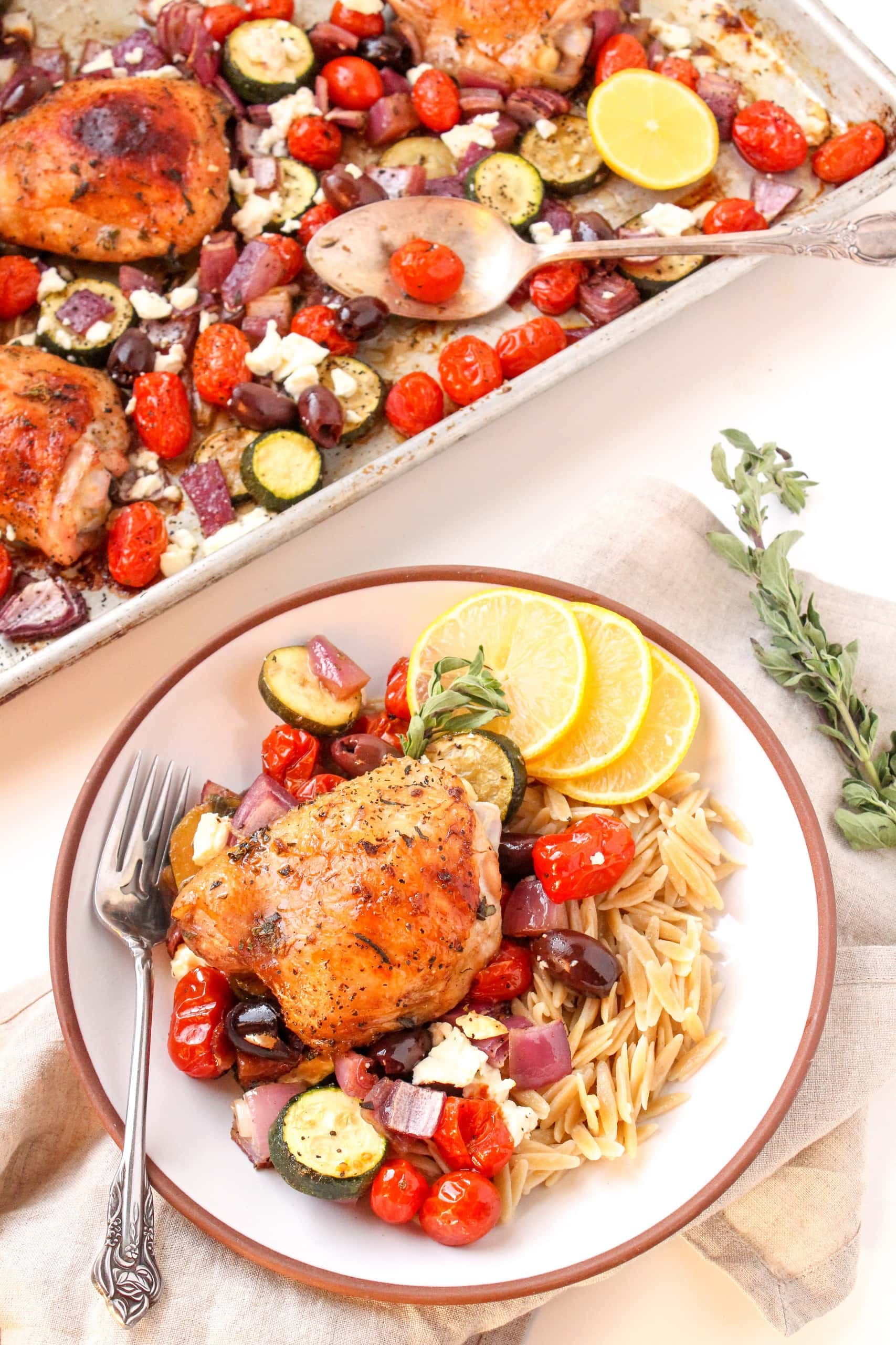 mediterranean-sheet-pan-chicken-thighs-recipe-fannetastic-food