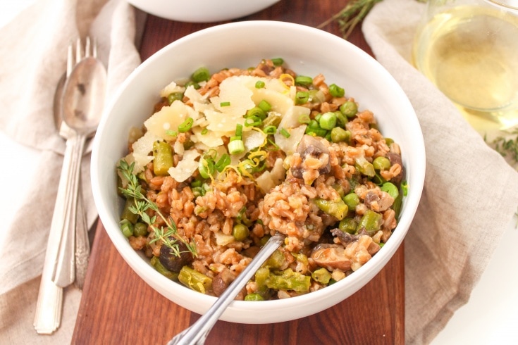 Creamy Instant Pot Farro Risotto with Mushrooms & Asparagus