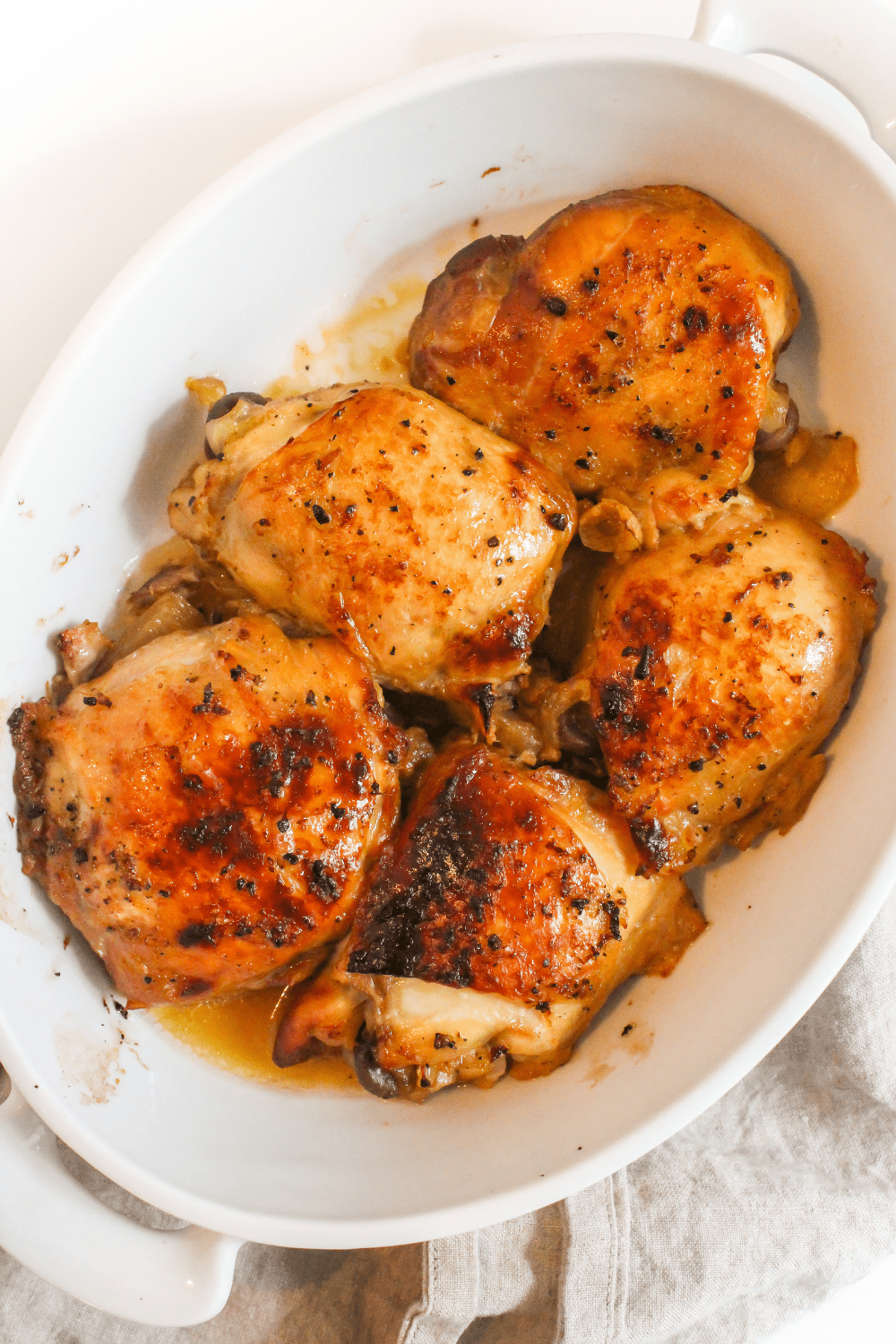 Juicy Slow Cooker Honey Lemon Chicken Thighs (10-Min Prep ...